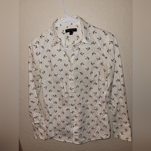 Banana Republic Tops - Banana Republic Floral Magnolia Print Ruley Button Down Shirt Size 2